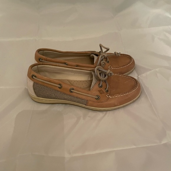 Very nice. Color is Linen Oat - Picture 2 of 5